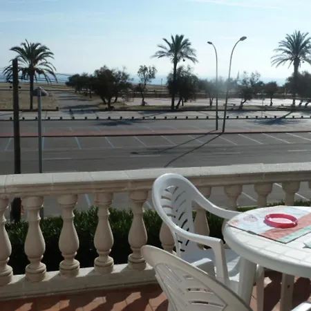 En Primera Linea Playa Ref 285 Empuriabrava